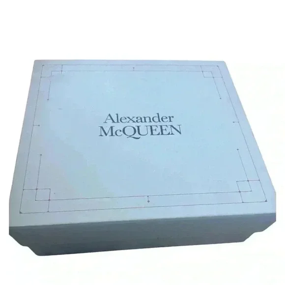 Alexander McQueen Black Studded Pointed Toe Pumps Sz 40 - Picture 6 of 11